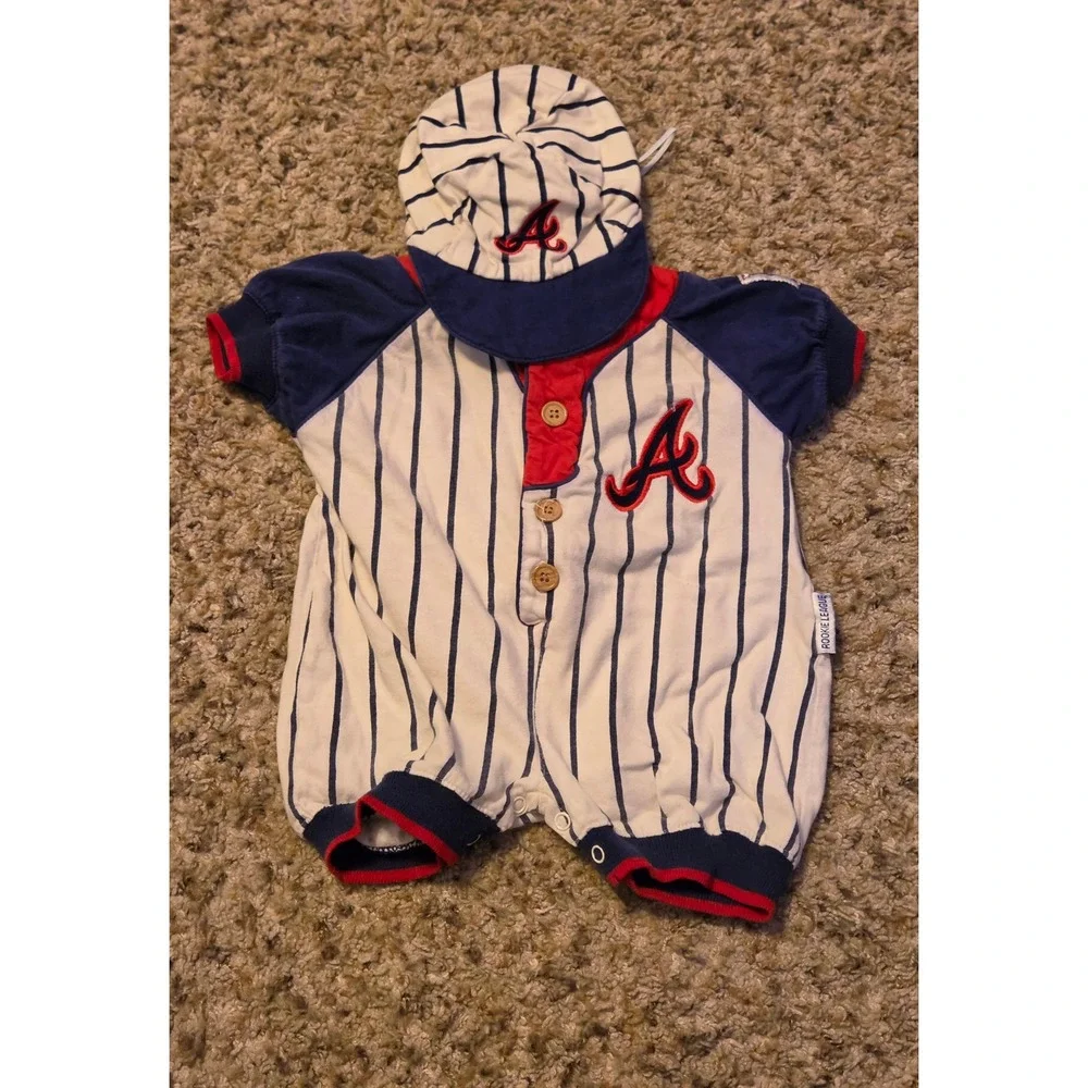 Vtg Rookie League Atlanta Braves Bodysuit Hat Set Baby Size 3-6M White Red Blue